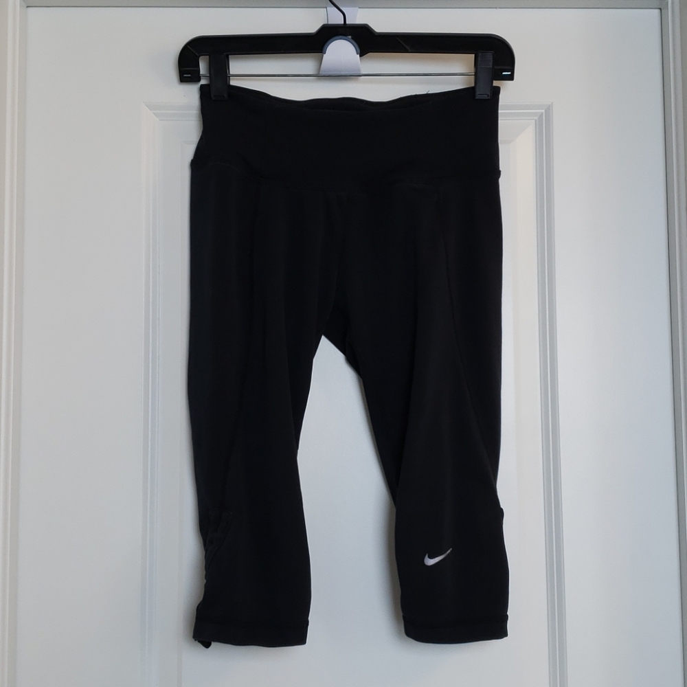 Nike Dri-Fit workout capri shorts